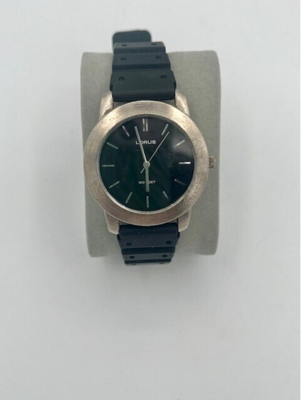 Lorus by Seiko Men’s Analog Watch, Black & Silver With Black Silicone Strap
